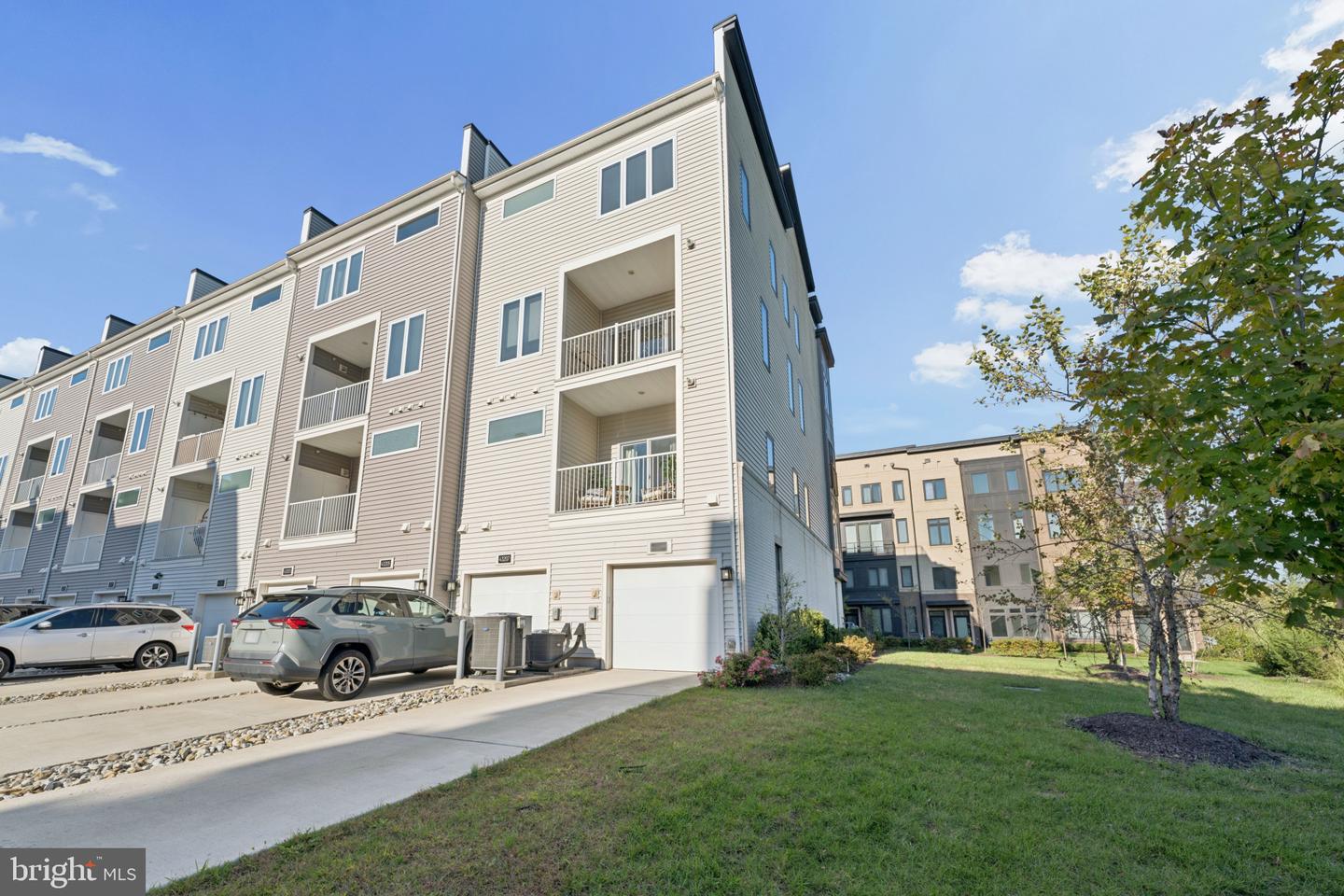 43209 Mongold Sq Property Photo 6