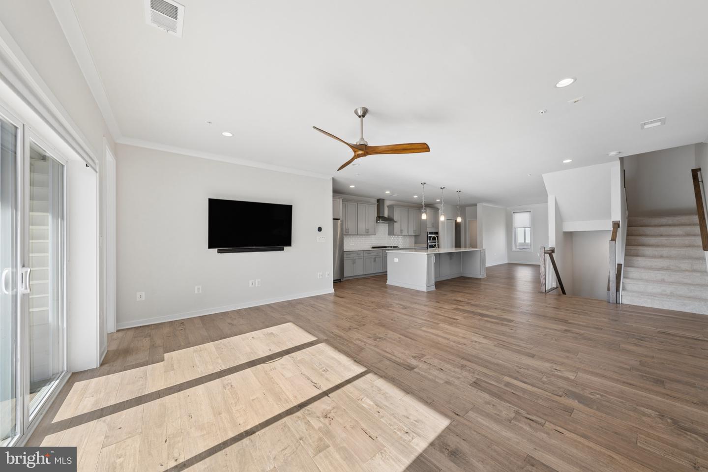 43209 Mongold Sq Property Photo 16