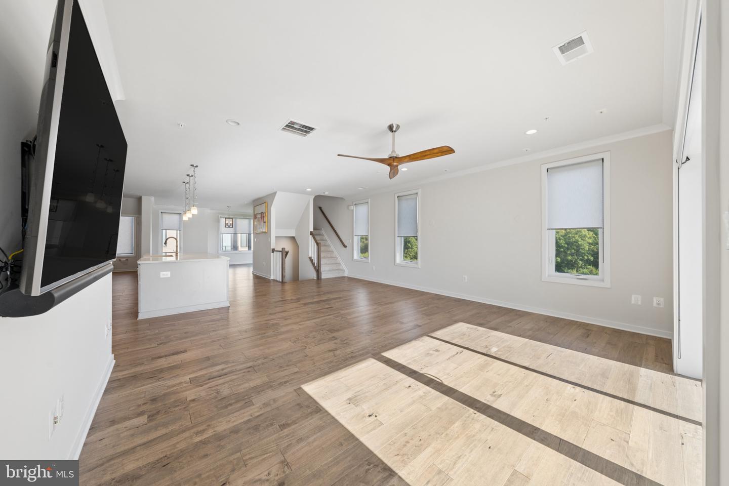 43209 Mongold Sq Property Photo 17