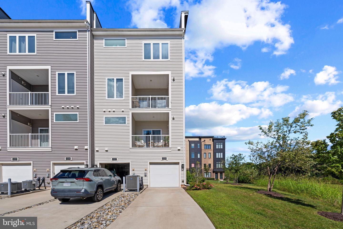 43209 Mongold Sq Property Photo 45