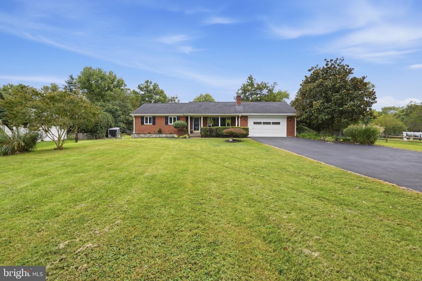 VALO2136560 Property Photo 2
