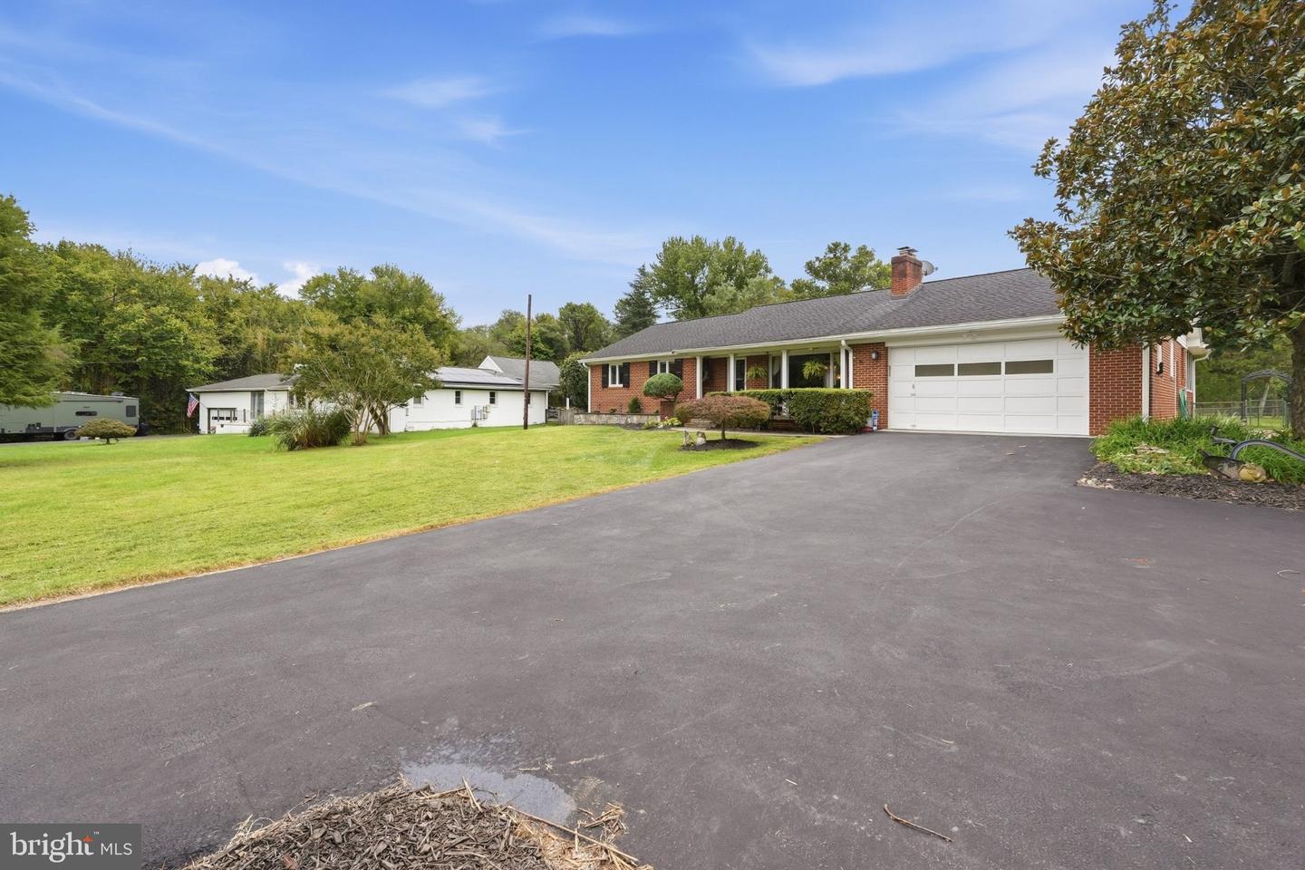 VALO2136560 Property Photo 3