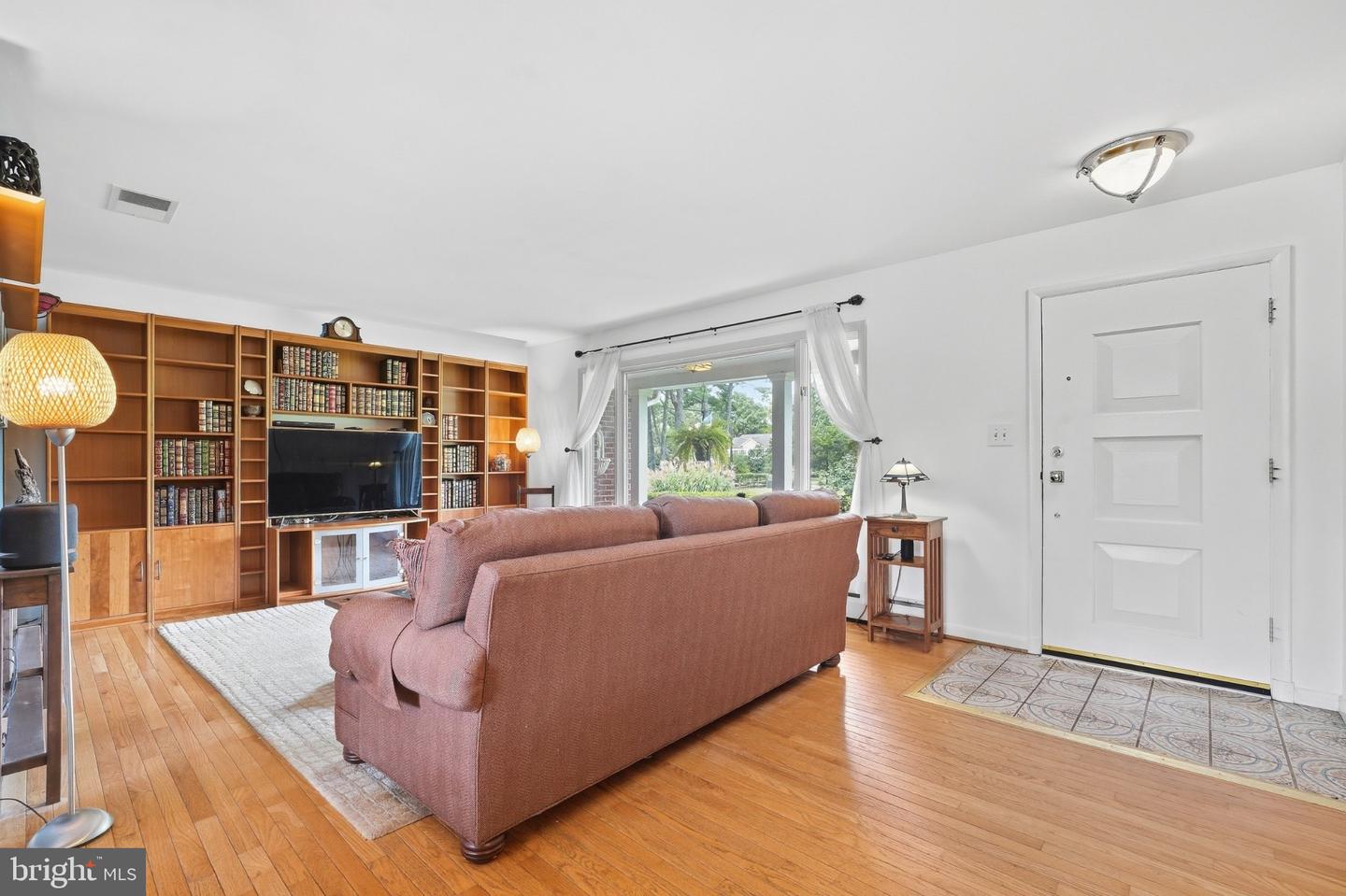 VALO2136560 Property Photo 4