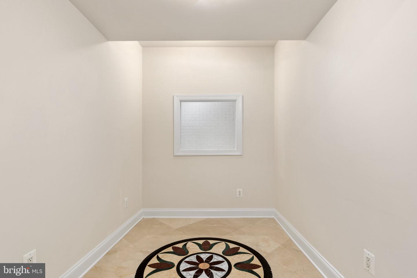 40163 Beacon Hill Dr Property Photo 34
