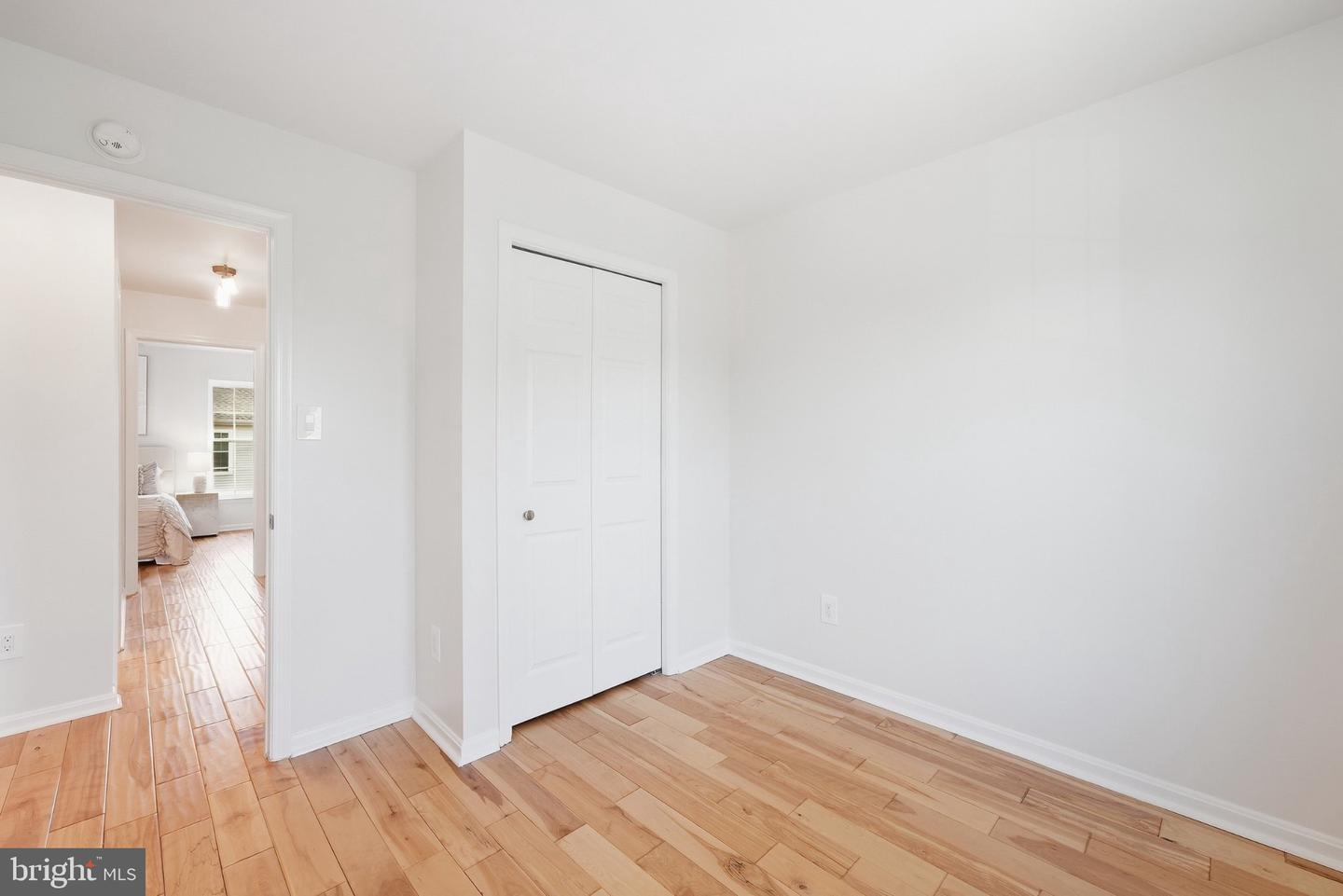 22055 Manning Sq Property Photo 26