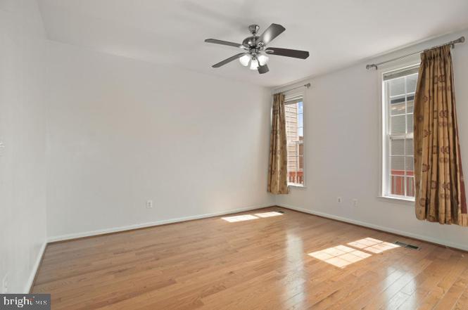 22052 Dilworth Sq Property Photo 8