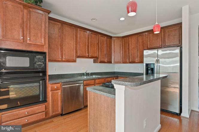 22052 Dilworth Sq Property Photo 11
