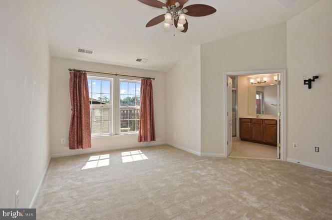 22052 Dilworth Sq Property Photo 14