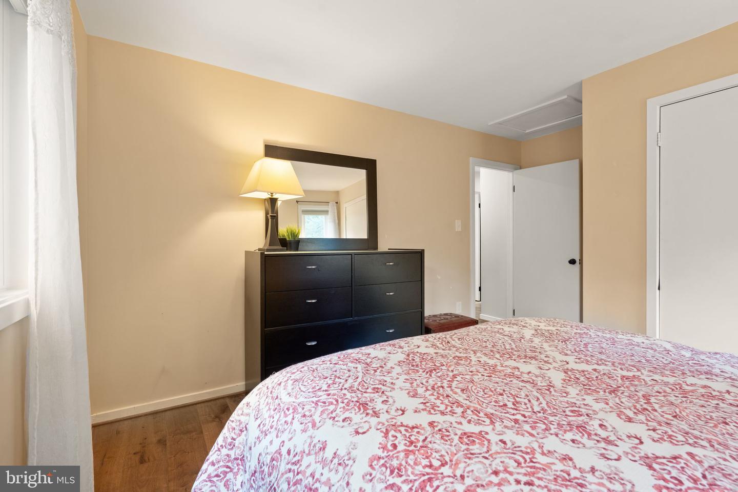 14 Wiltshire Ct E Property Photo 39
