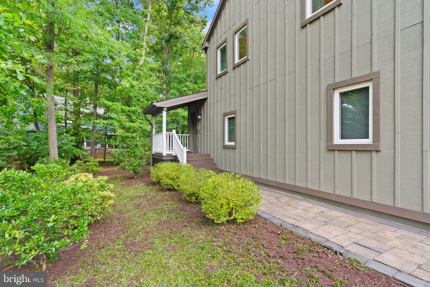 14 Wiltshire Ct E Property Photo 61