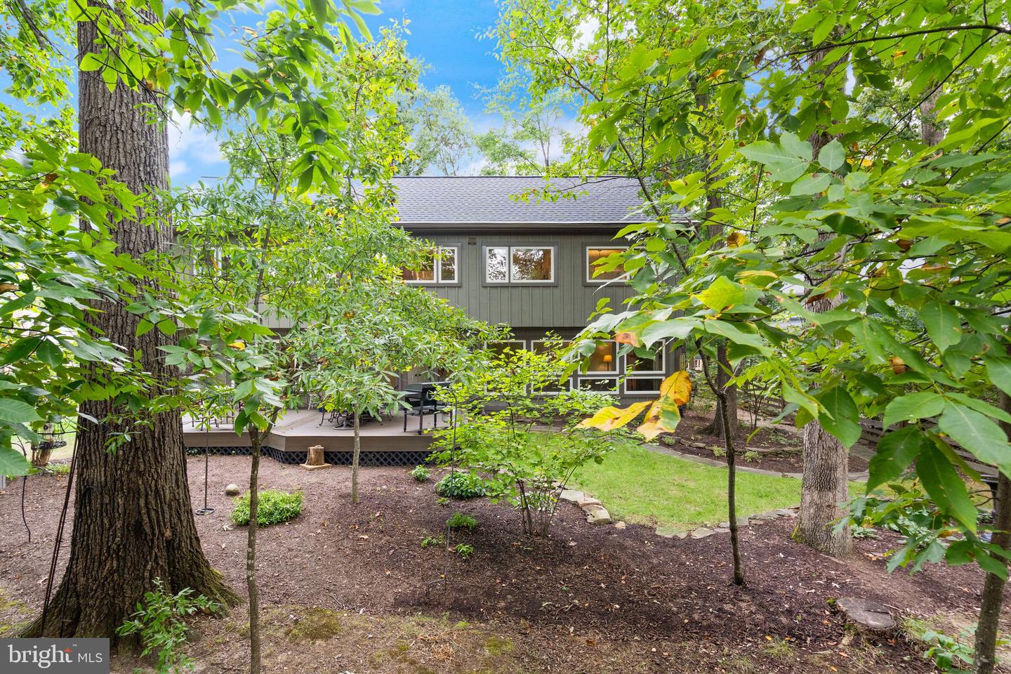 14 Wiltshire Ct E Property Photo 68