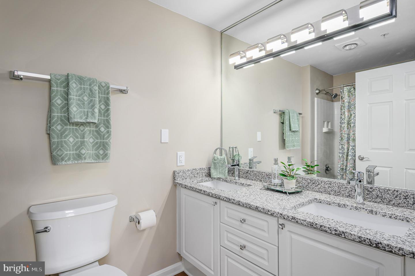 19375 Cypress Ridge Ter #702 Property Photo 23