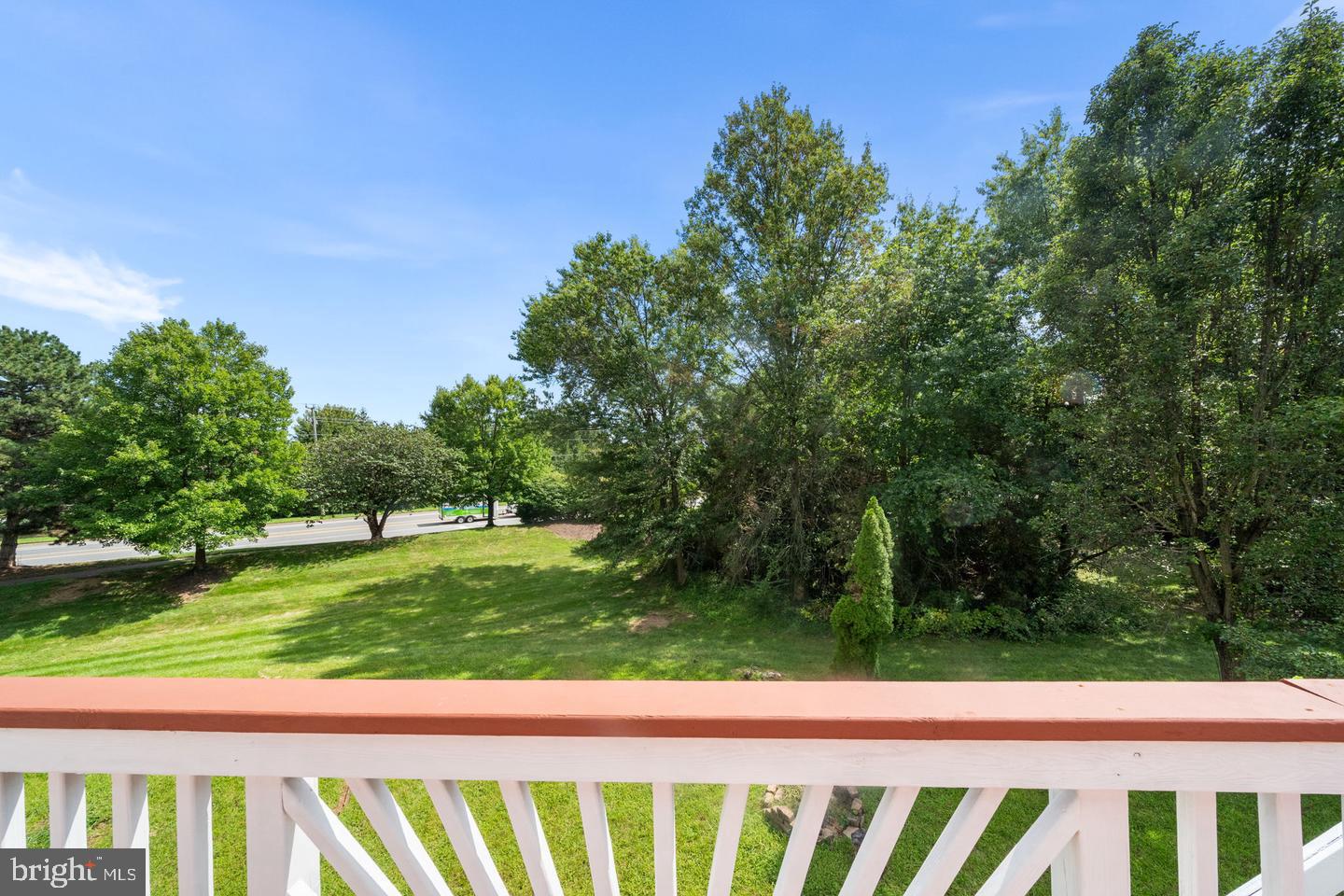 20379 Snowpoint Pl Property Photo 11
