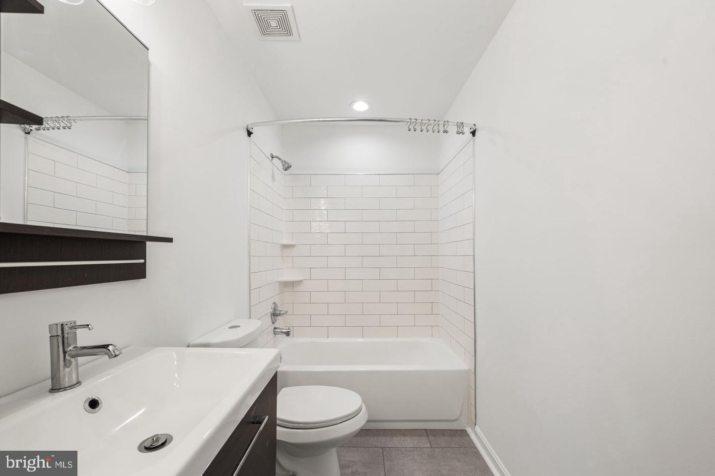 20379 Snowpoint Pl Property Photo 23