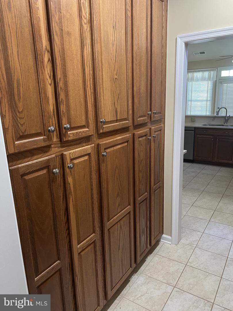 20594 Golden Ridge Dr Property Photo 11