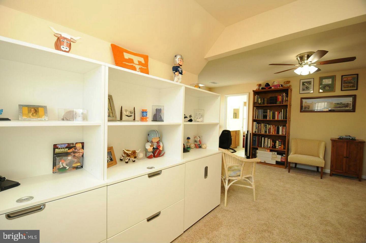 20594 Golden Ridge Dr Property Photo 32