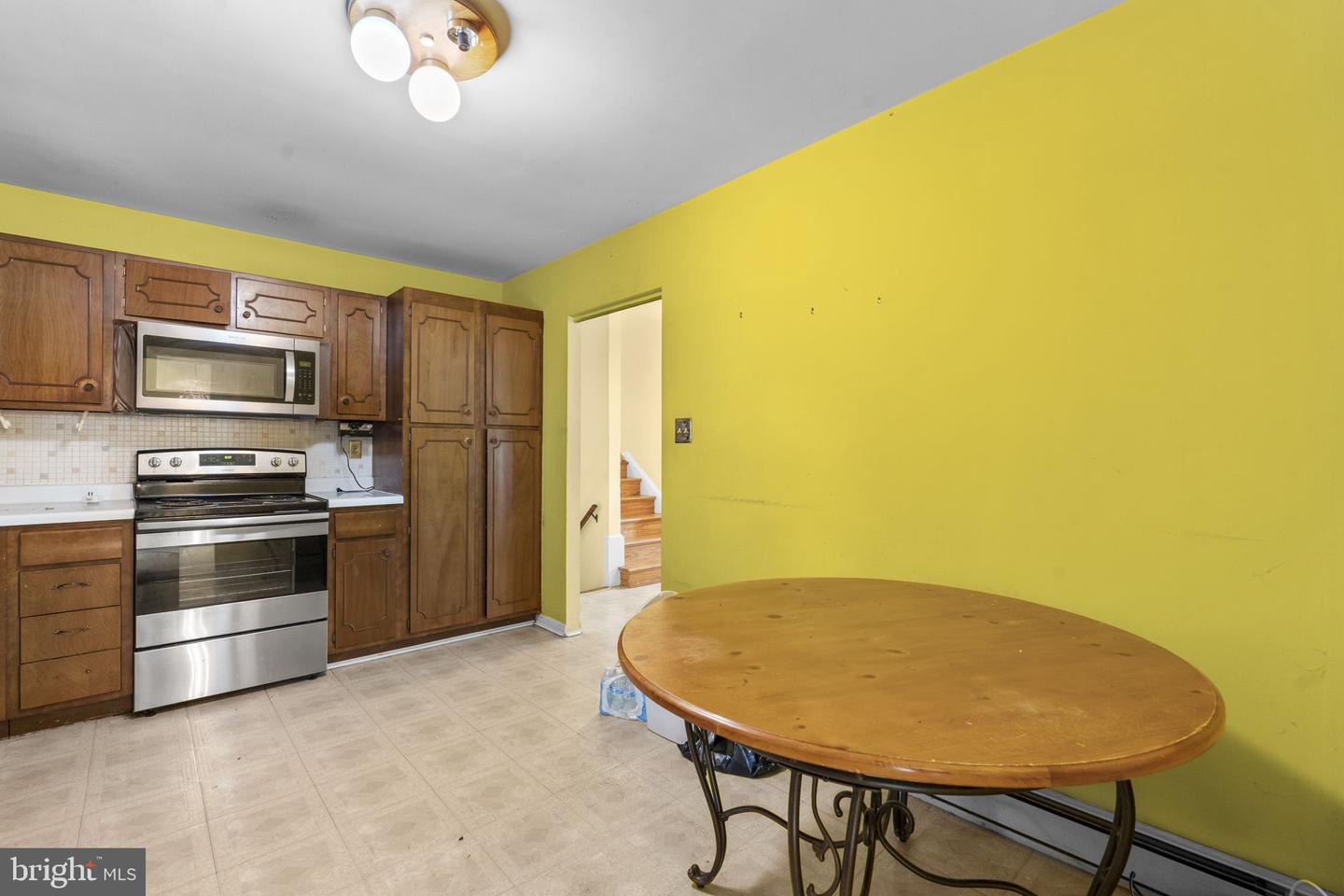 1706 N Sterling Blvd Property Photo 12
