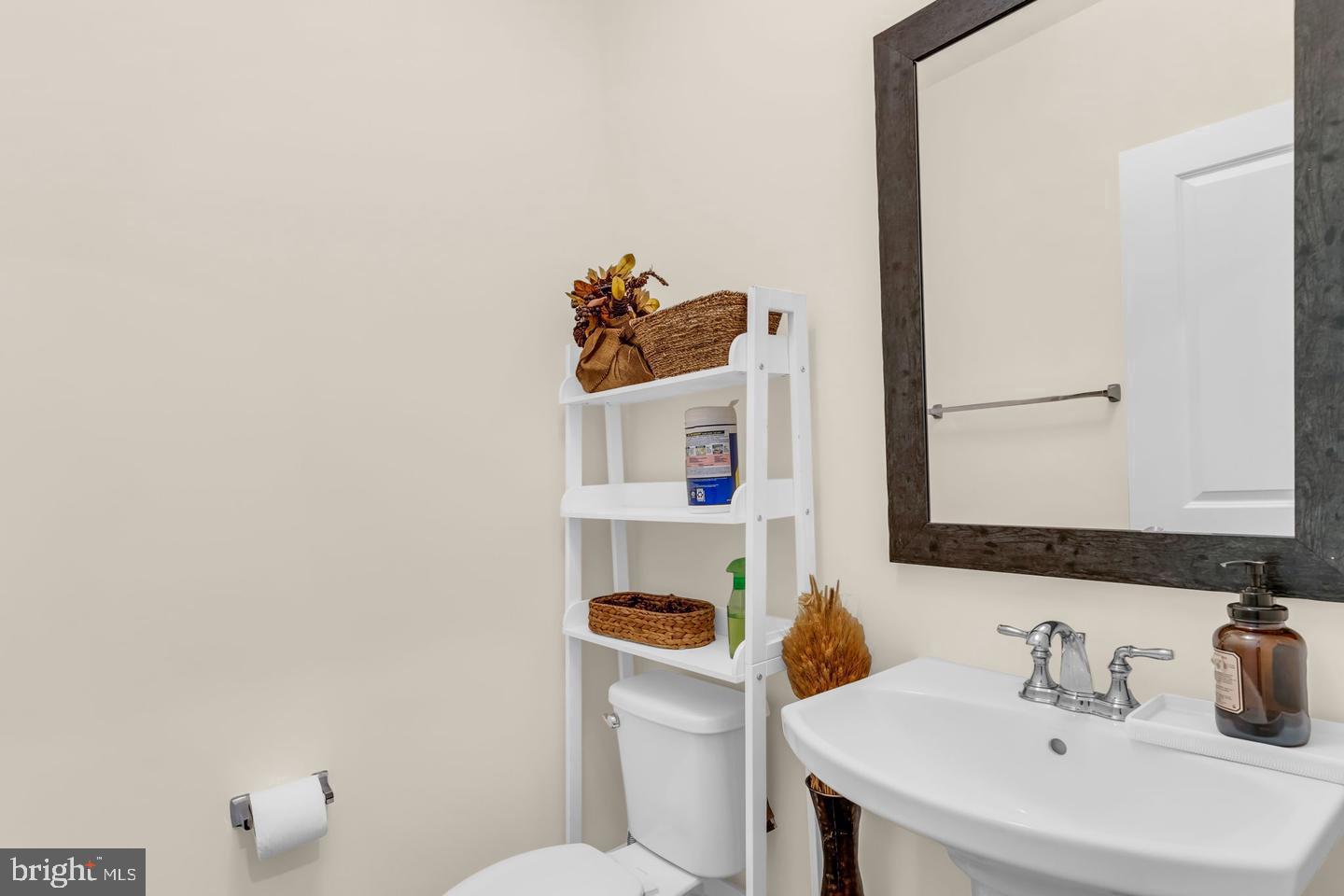 42322 Sillas Sq Property Photo 24