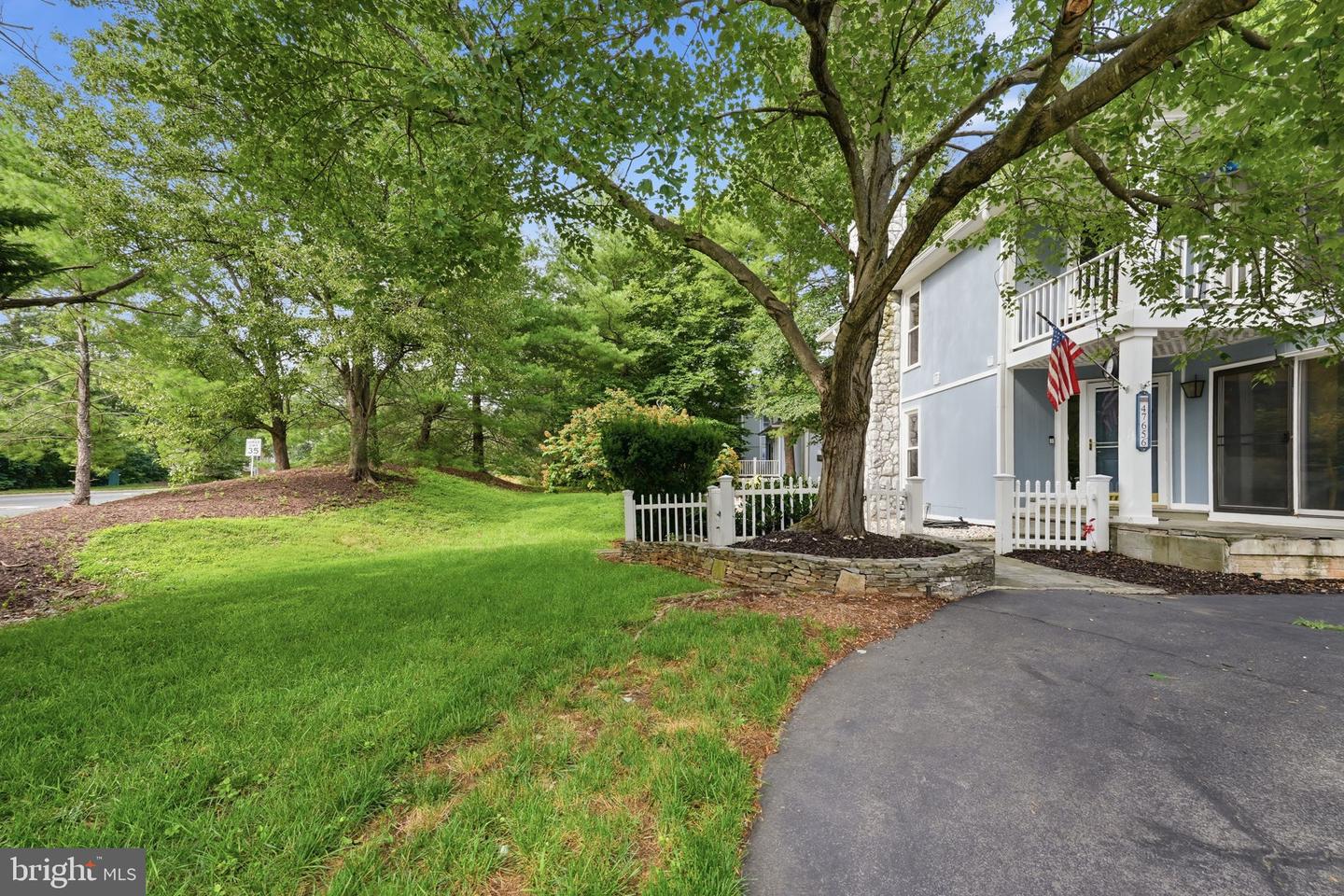 47656 Pennrun Way Property Photo 5
