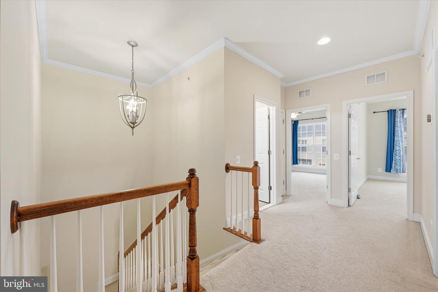 20643 Sibbald Sq Property Photo 21