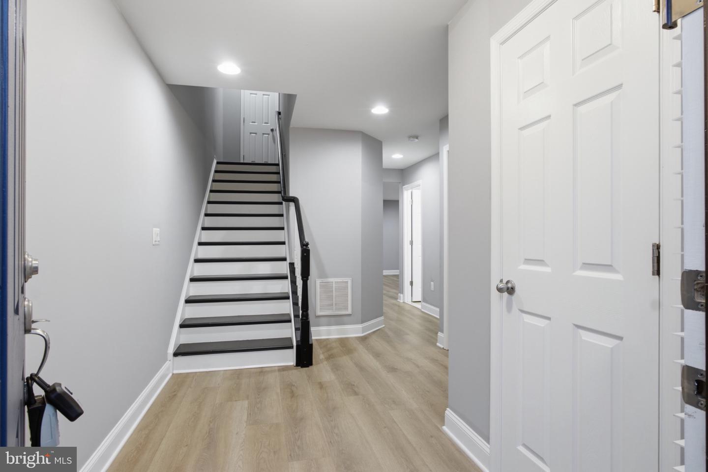 44138 Puma Sq Property Photo 6