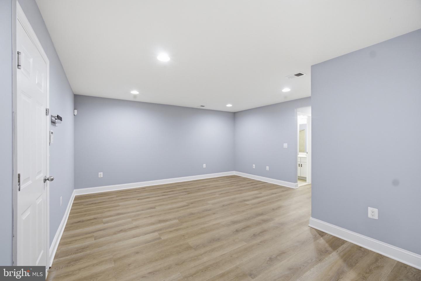 44138 Puma Sq Property Photo 16
