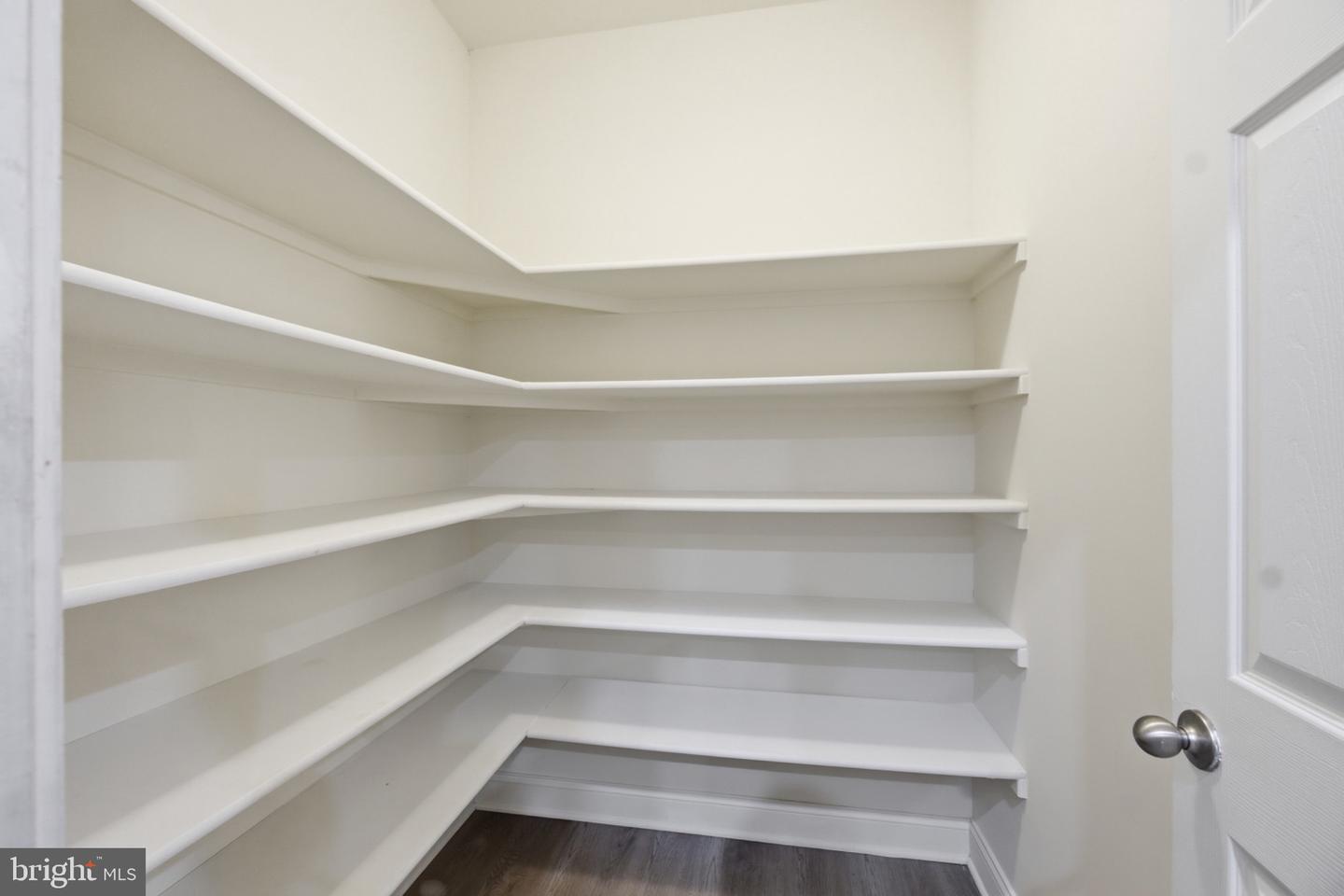44138 Puma Sq Property Photo 18