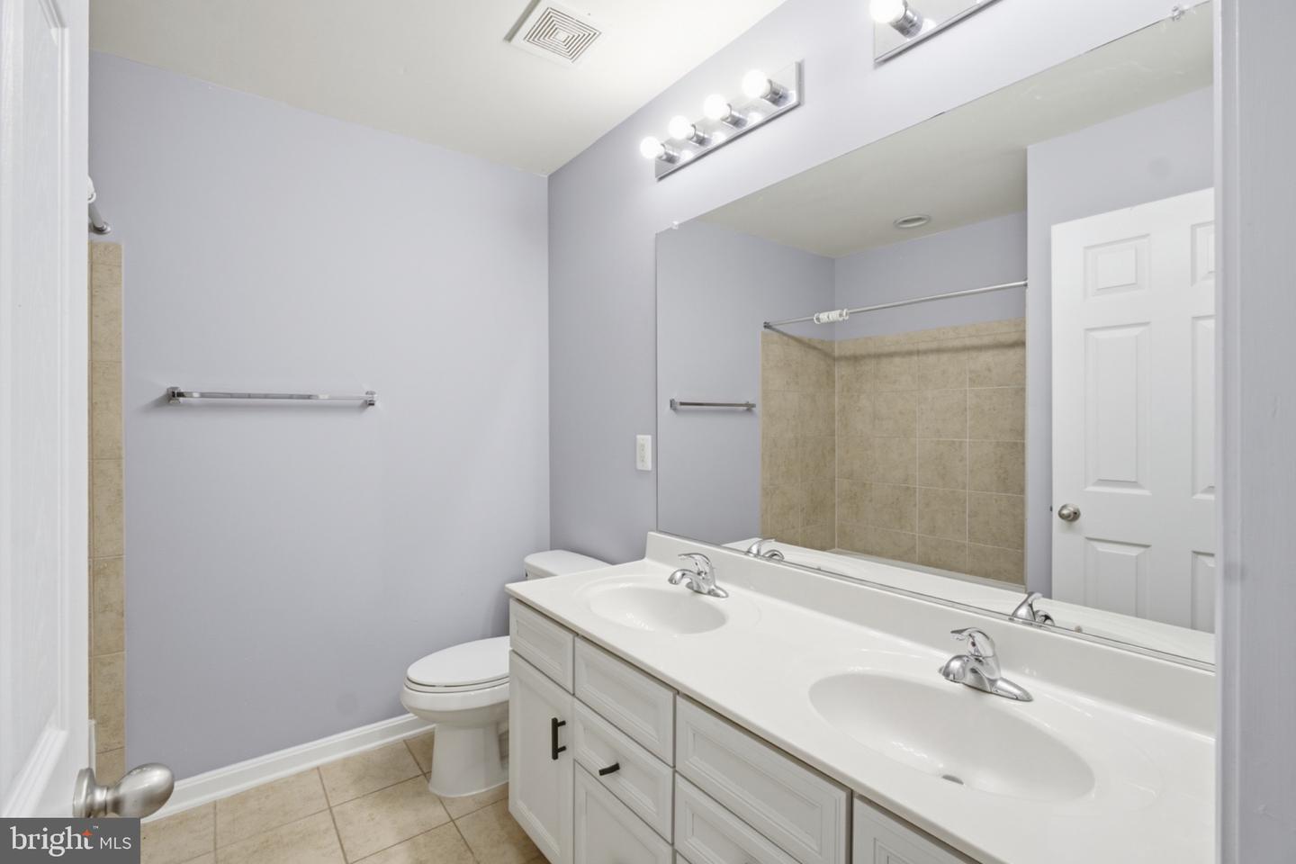44138 Puma Sq Property Photo 28