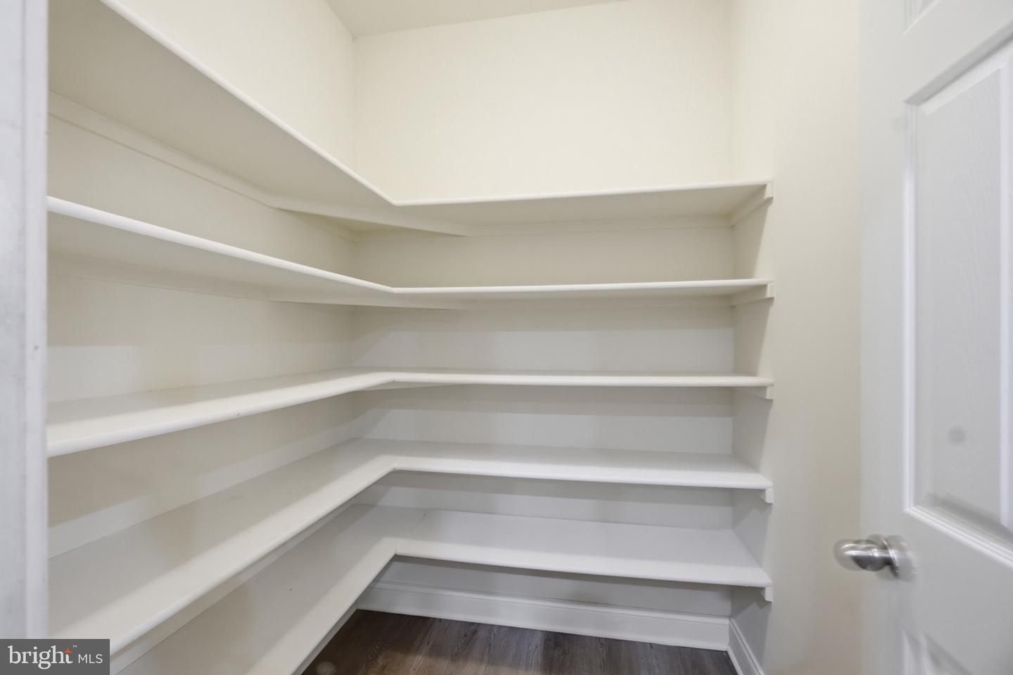 44138 Puma Sq Property Photo 38