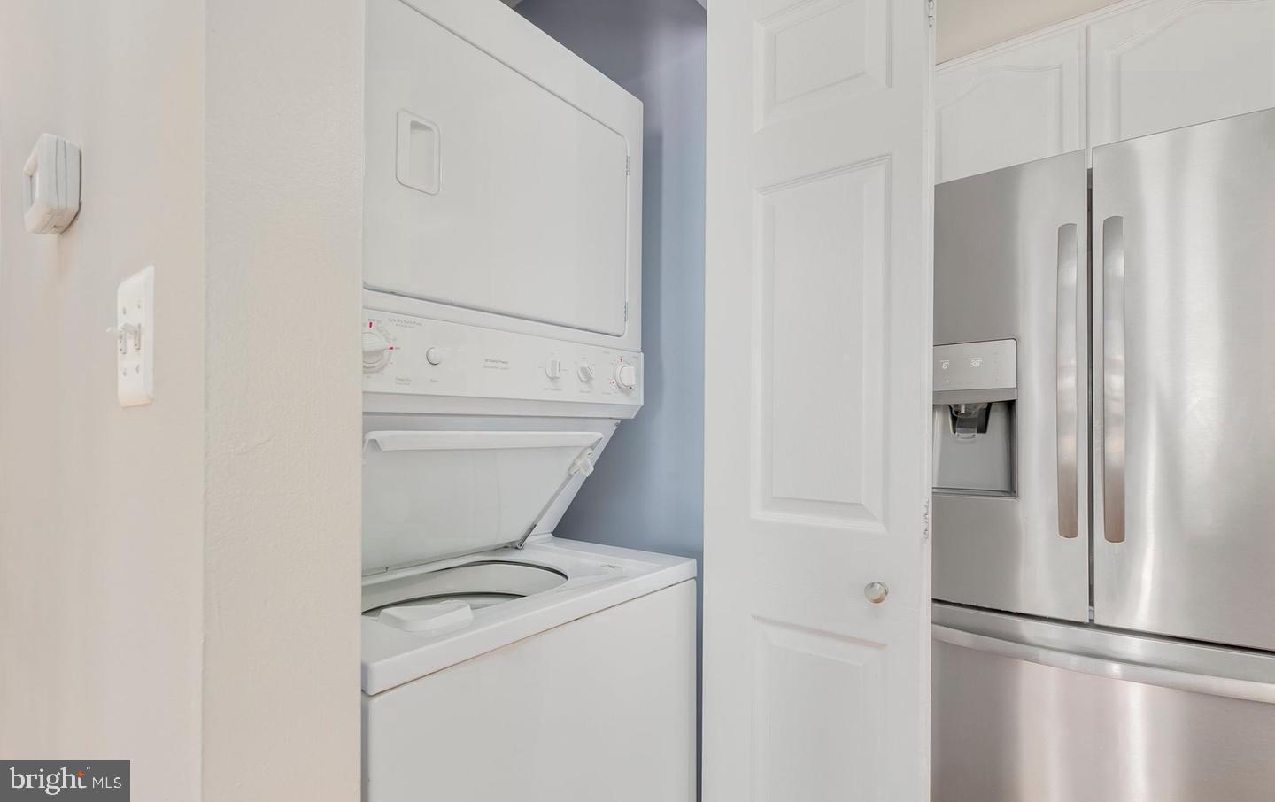 20433 Alderleaf Ter Property Photo 10