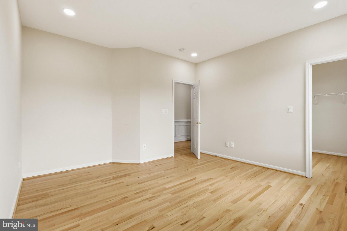 47616 Paulsen Sq Property Photo 26