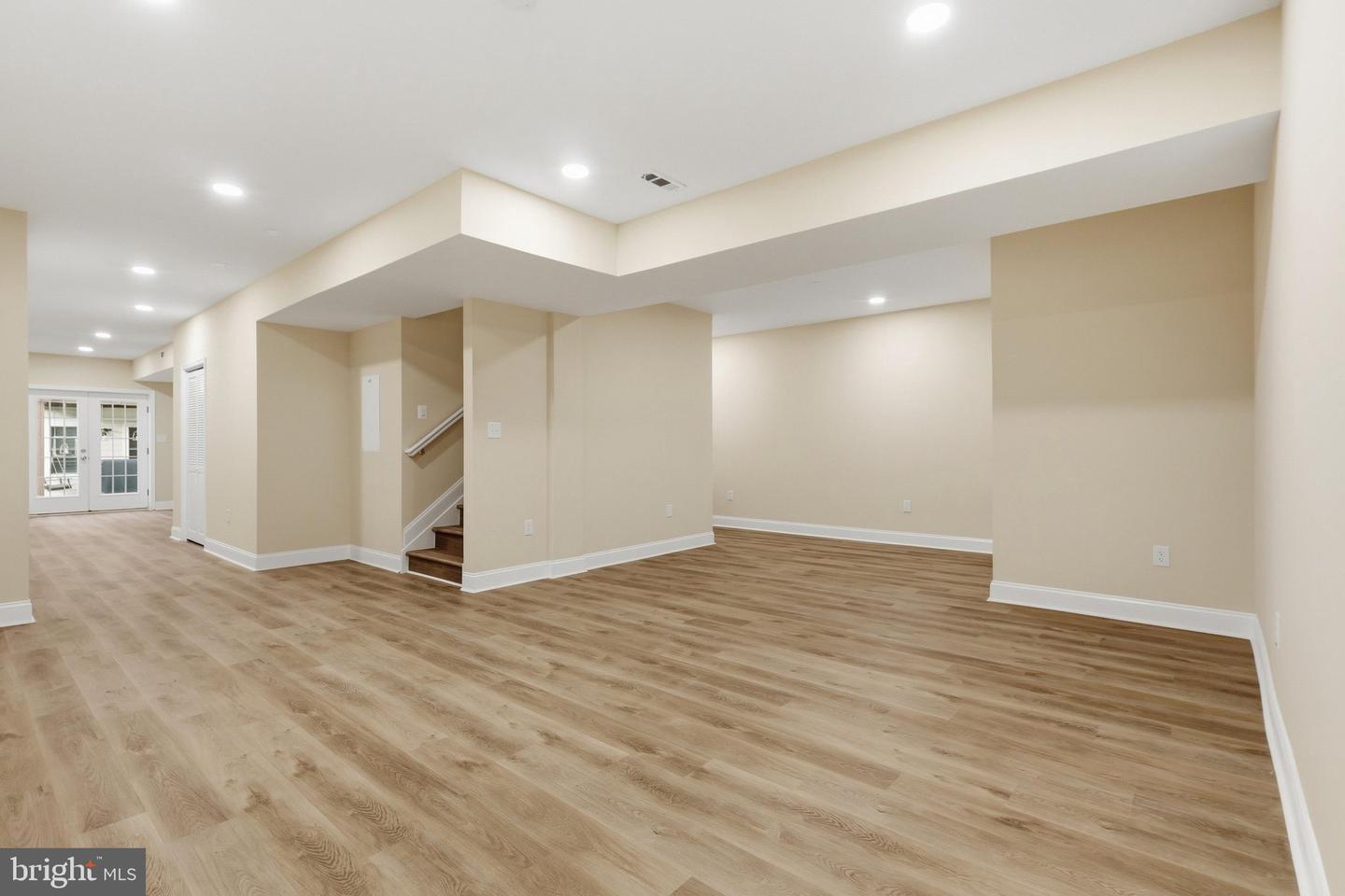 47616 Paulsen Sq Property Photo 32