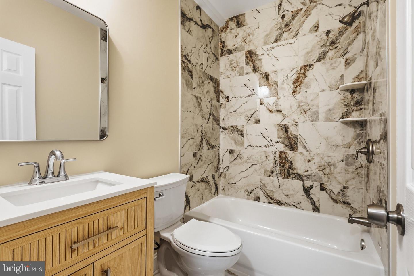 47616 Paulsen Sq Property Photo 36