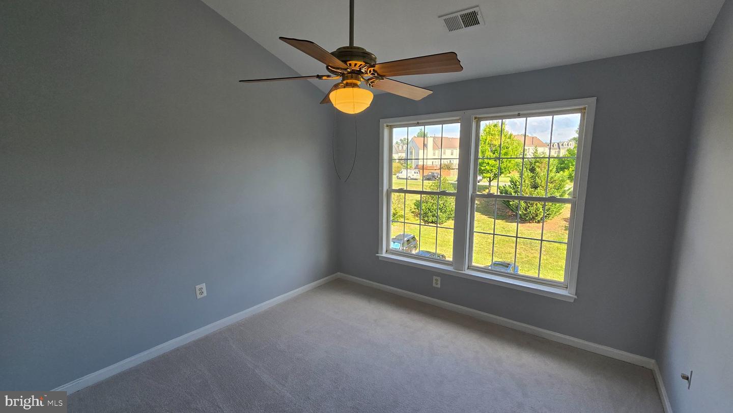 43975 Lords Valley Ter Property Photo 21