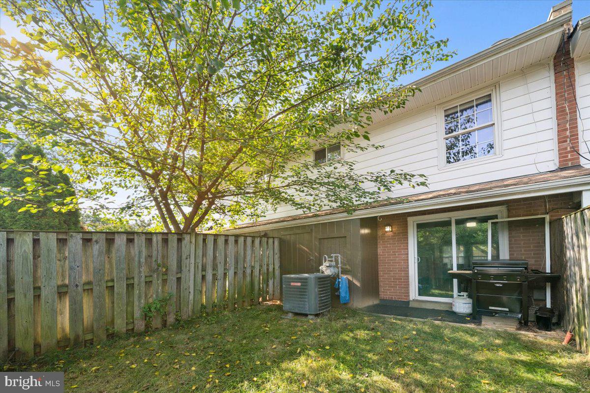 312 E Cornell Dr E #167 Property Photo 21