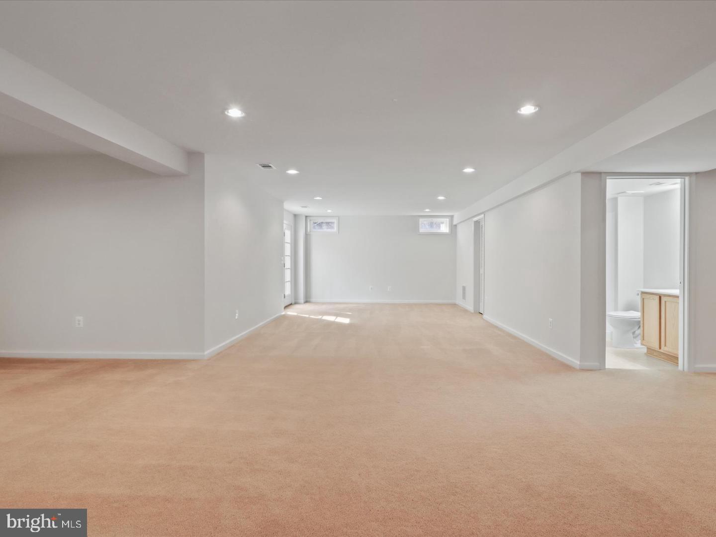 43417 Spring Cellar Ct Property Photo 37