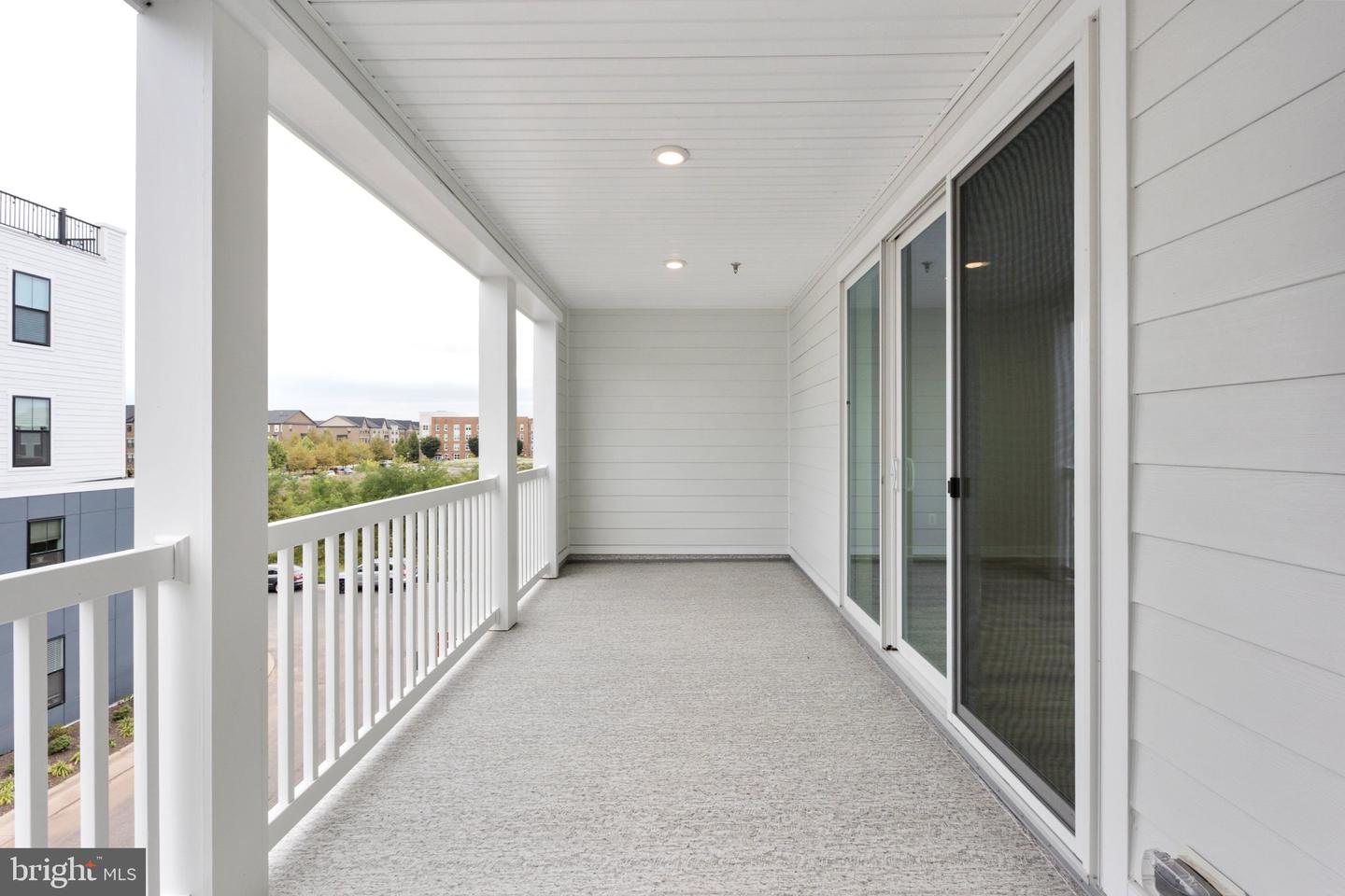 20792 Cloongee Ter Property Photo 6