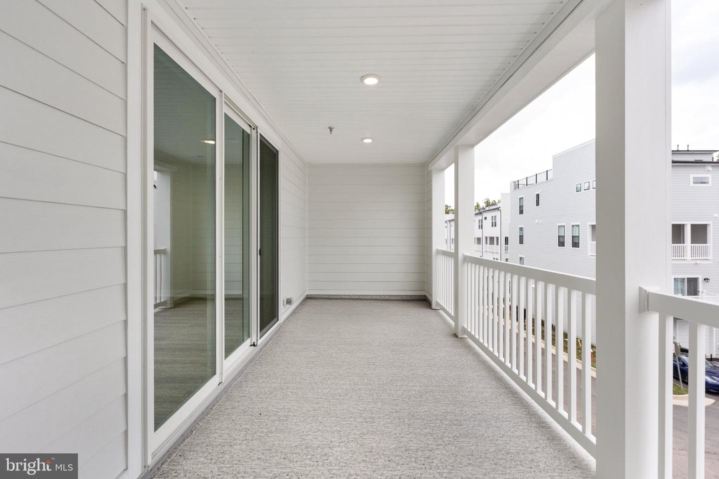 20792 Cloongee Ter Property Photo 16