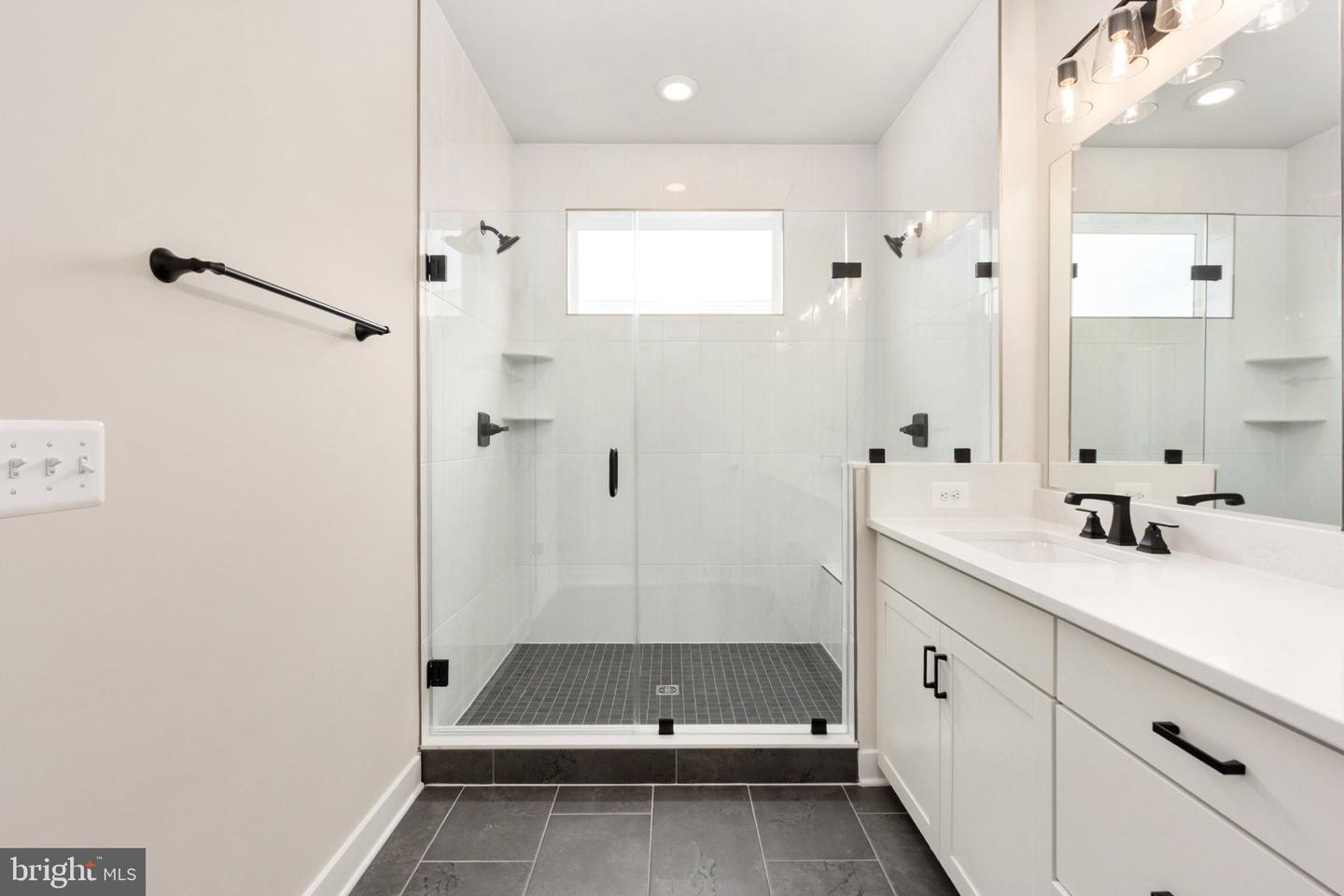 20792 Cloongee Ter Property Photo 18