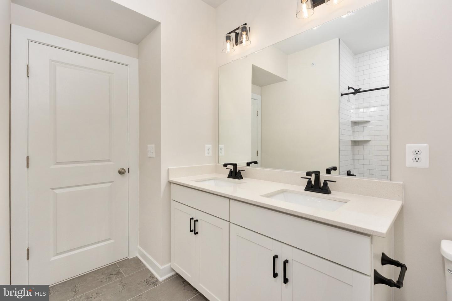 20792 Cloongee Ter Property Photo 26