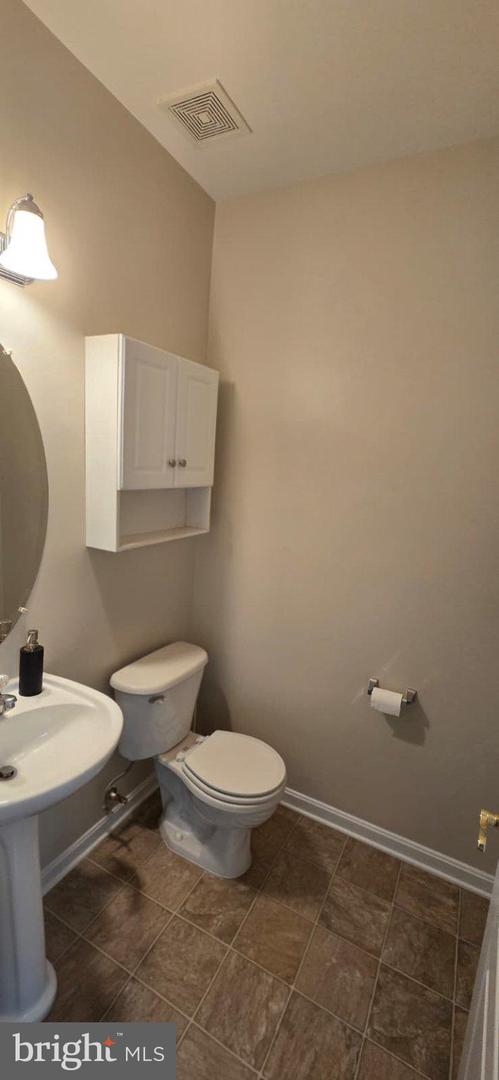 24704 Clock Tower Sq Property Photo 7
