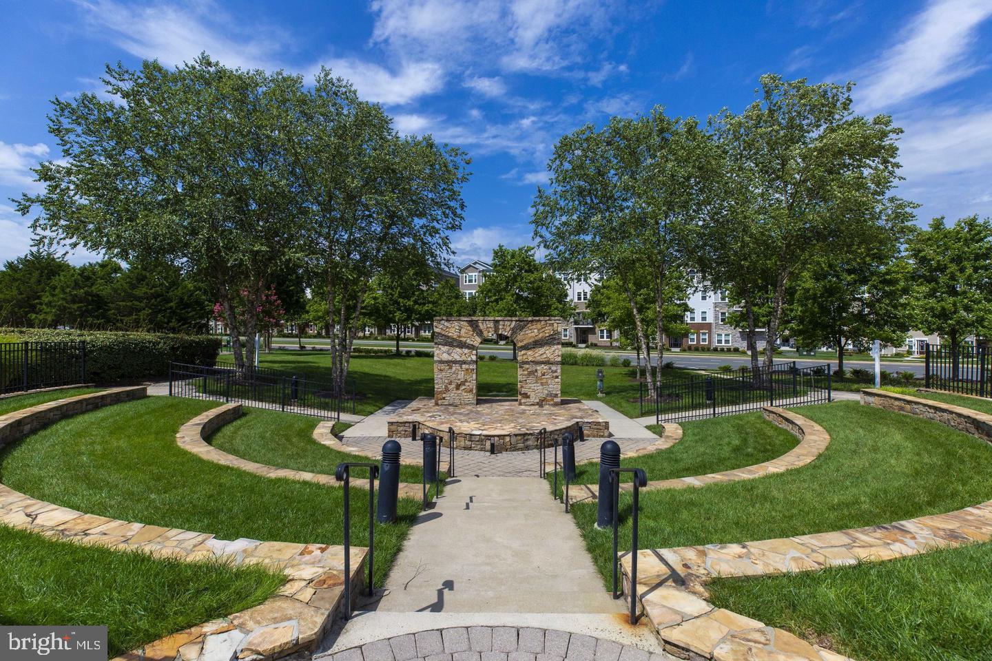 24704 Clock Tower Sq Property Photo 30