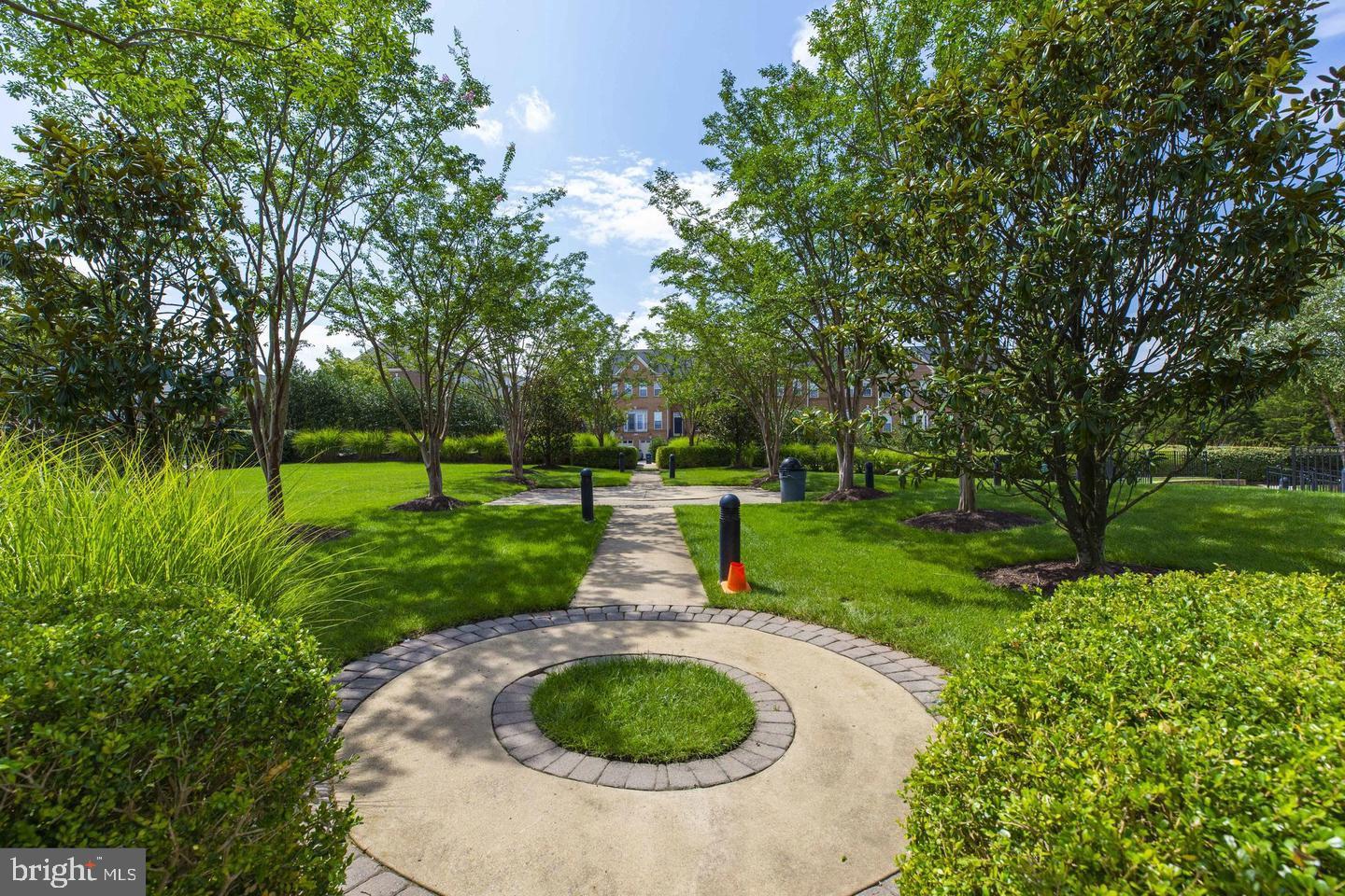 24704 Clock Tower Sq Property Photo 31