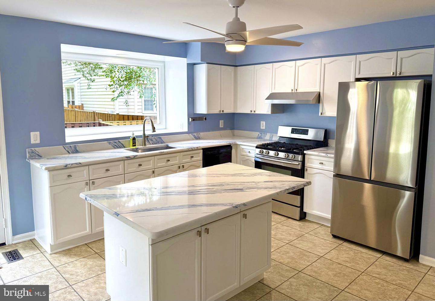 21780 Canfield Ter Property Photo 12