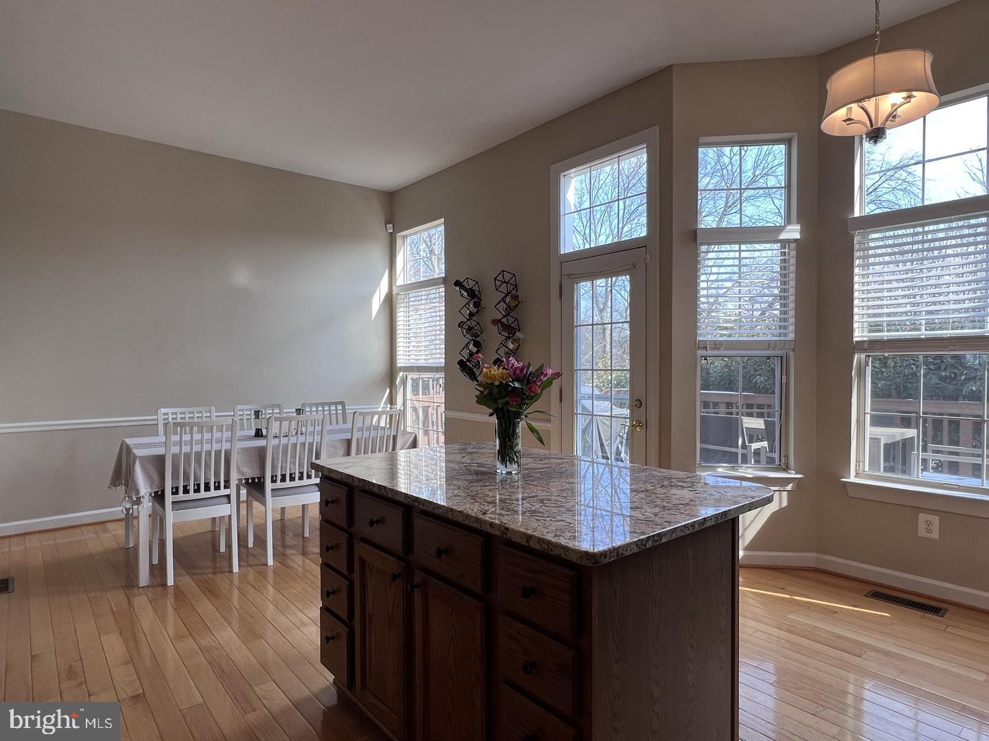 47692 Woolcott Sq Property Photo 17