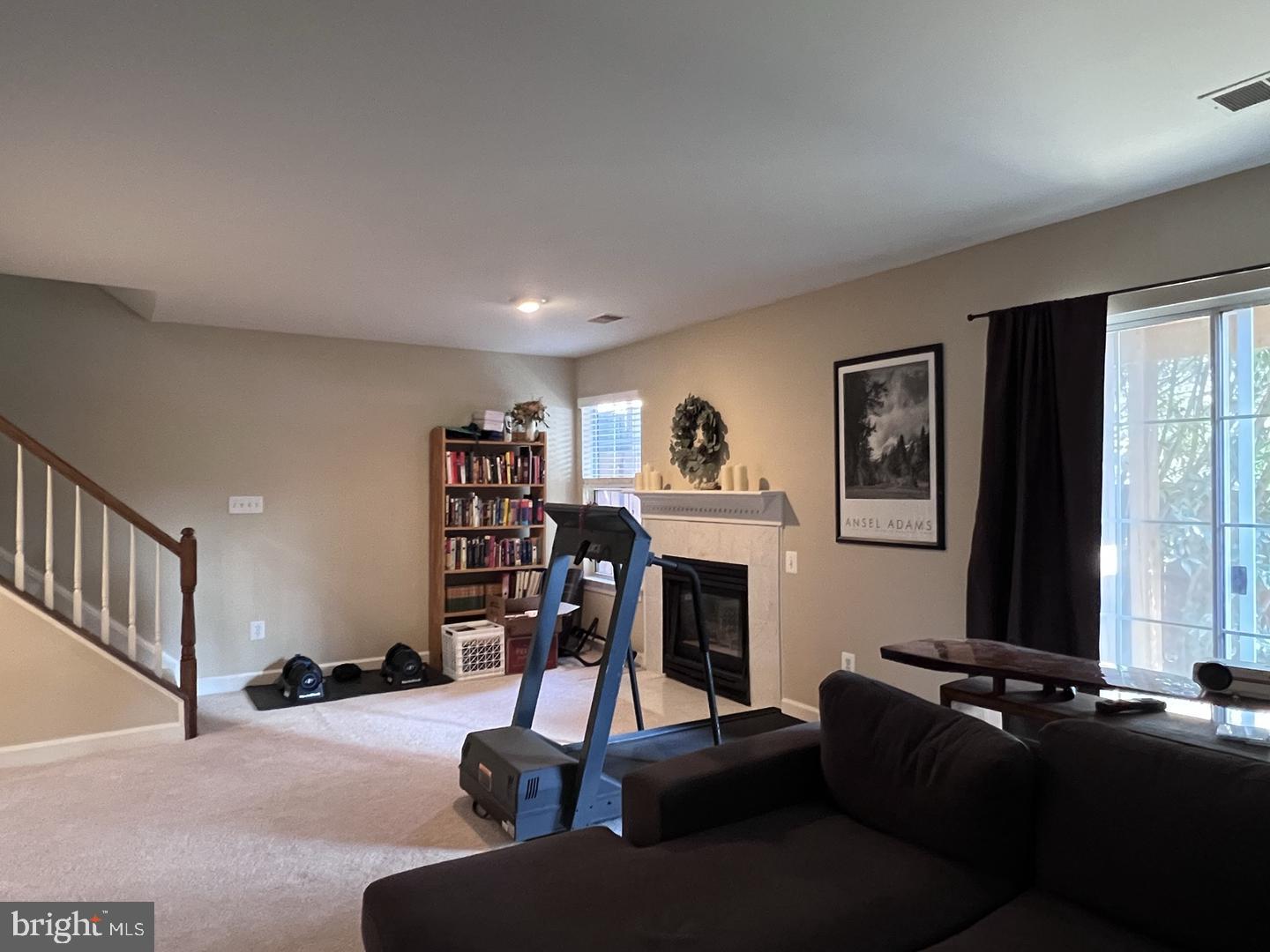 47692 Woolcott Sq Property Photo 35