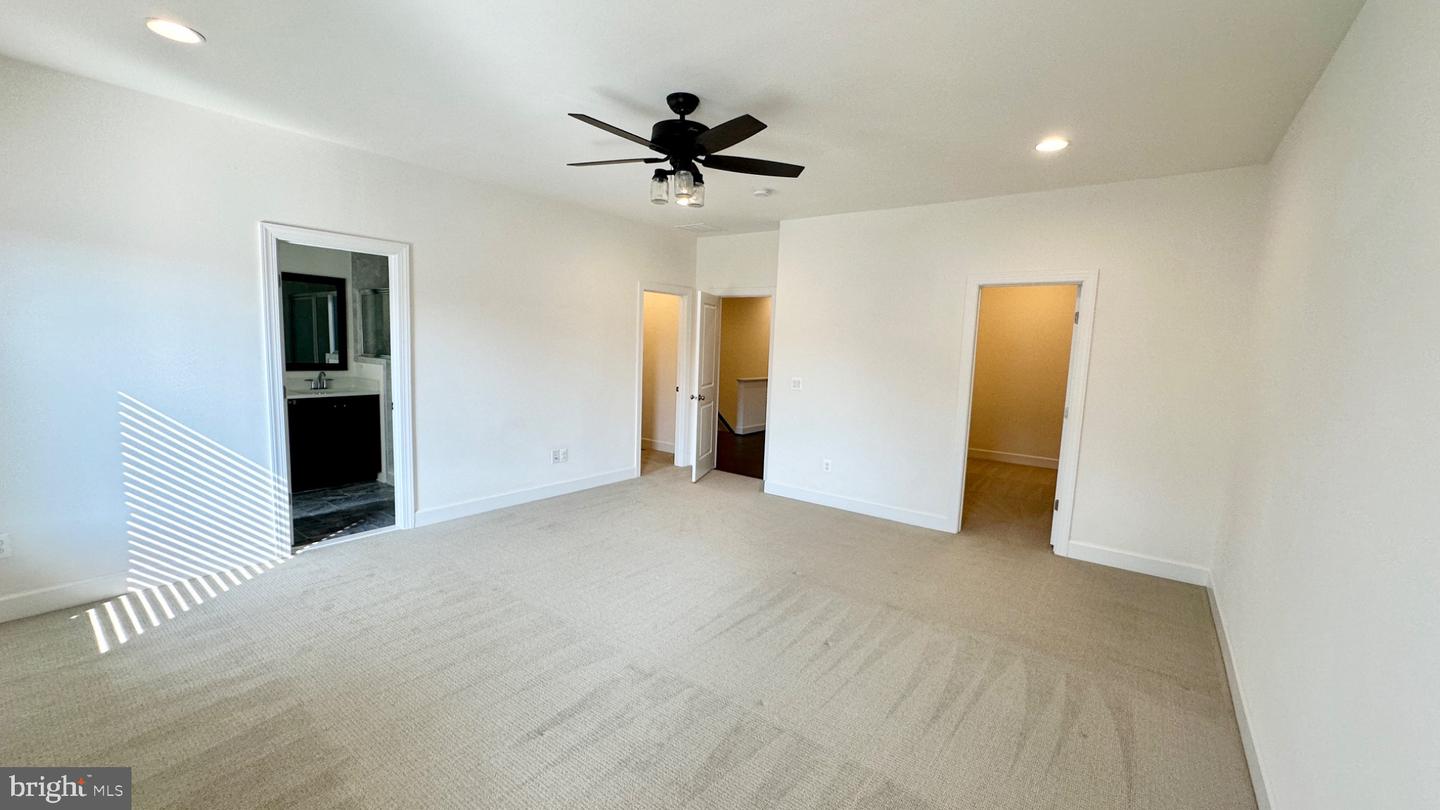 20265 Oak Bluff Dr Property Photo 22