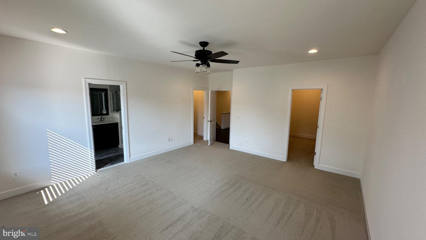 20265 Oak Bluff Dr Property Photo 23