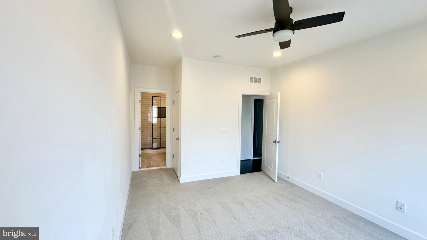 20265 Oak Bluff Dr Property Photo 35