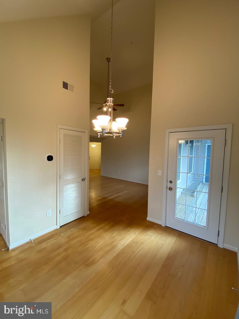 20445 Chesapeake Sq #300 Property Photo 11